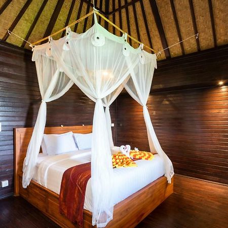Ocean Hostel Ceningan Island Екстериор снимка