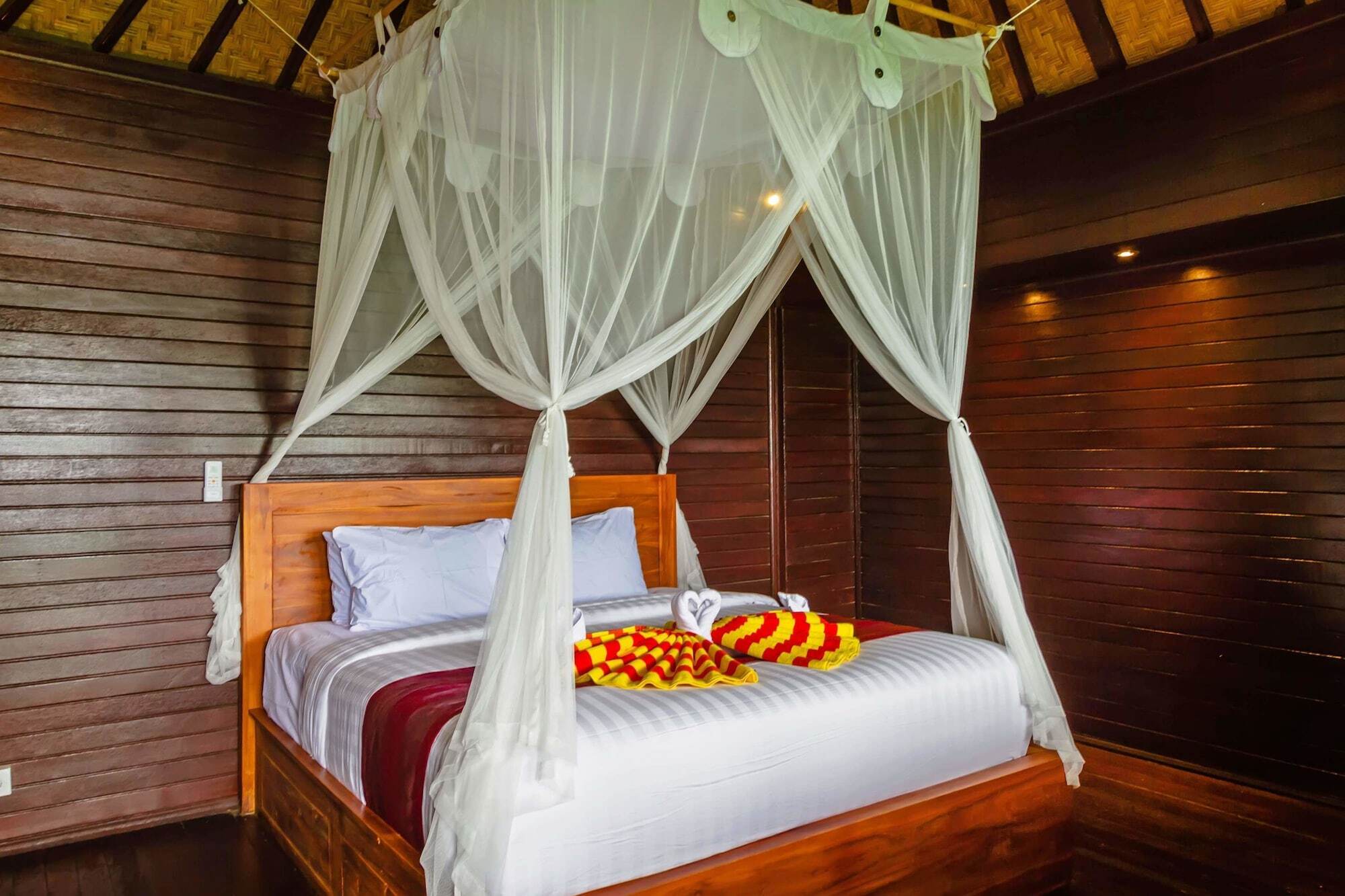 Ocean Hostel Ceningan Island Екстериор снимка